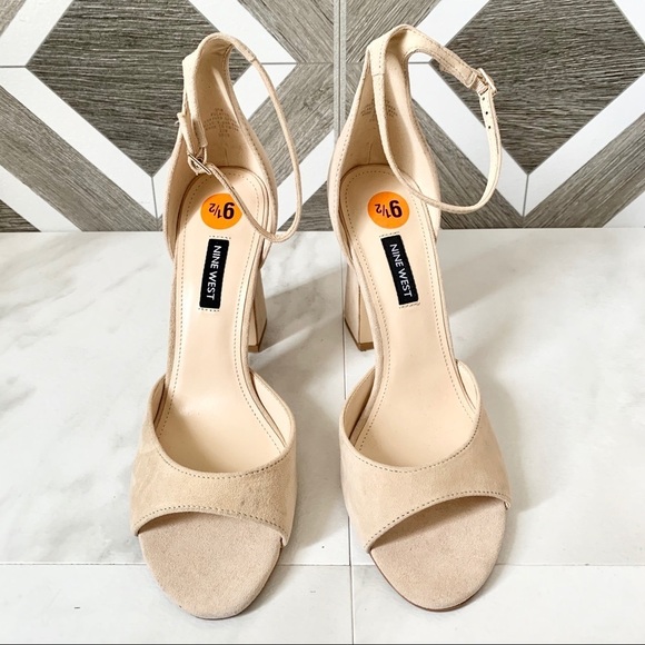 Nine West Gavyn ankle strap block heels size 9.5 - Picture 3 of 13